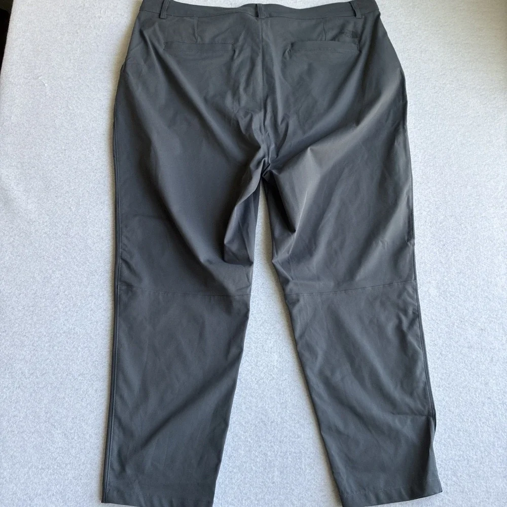 The North Face Womens Plus Standard Pants Size 24W Gray Work Commuter Travel New